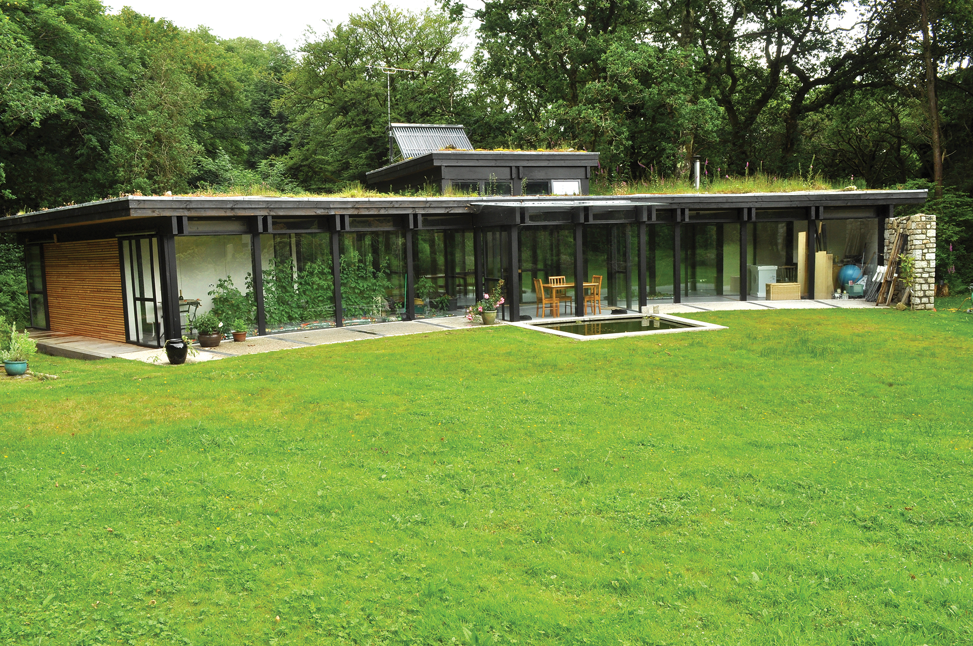 eco house on a budget build it