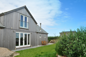 Modern timber frame cottage