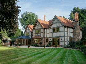 Oak frame Tudor-style self-build