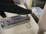 How to use a tile cutter