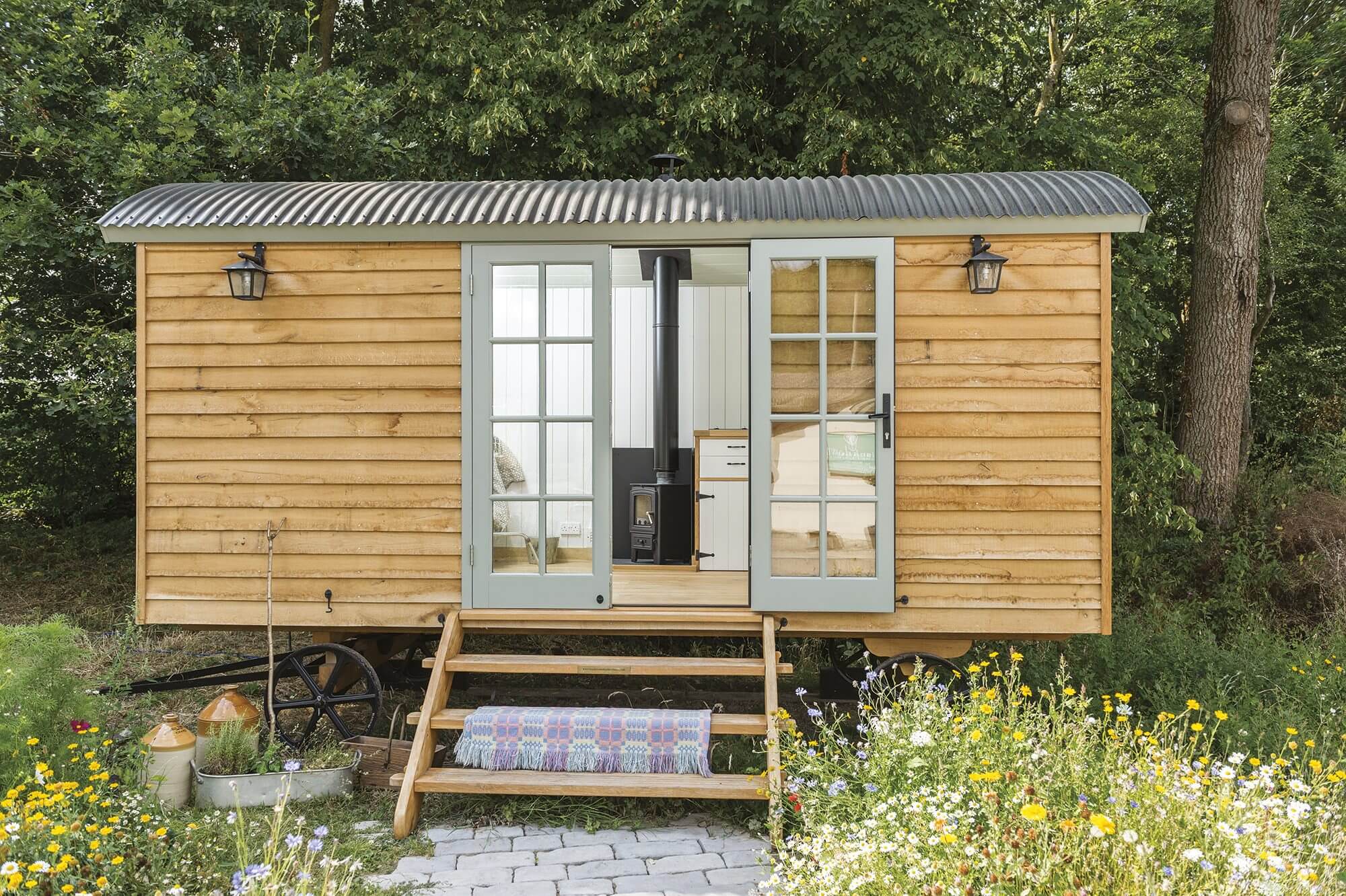 How to Build a Garden Home - Build It