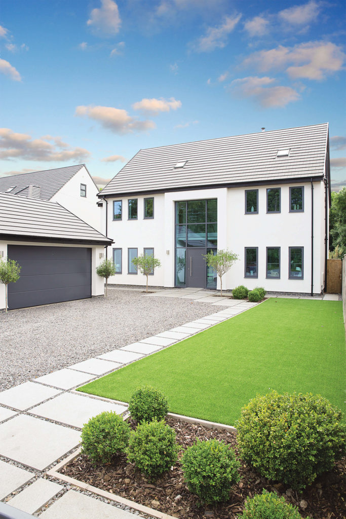 Contemporary Home With White Render - Build It