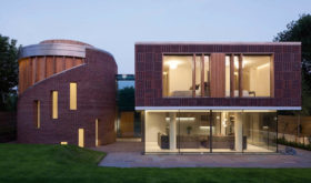 Contemporary brick house by York Handmade