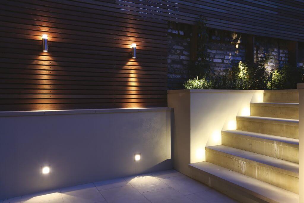 external lighting for outside staircase