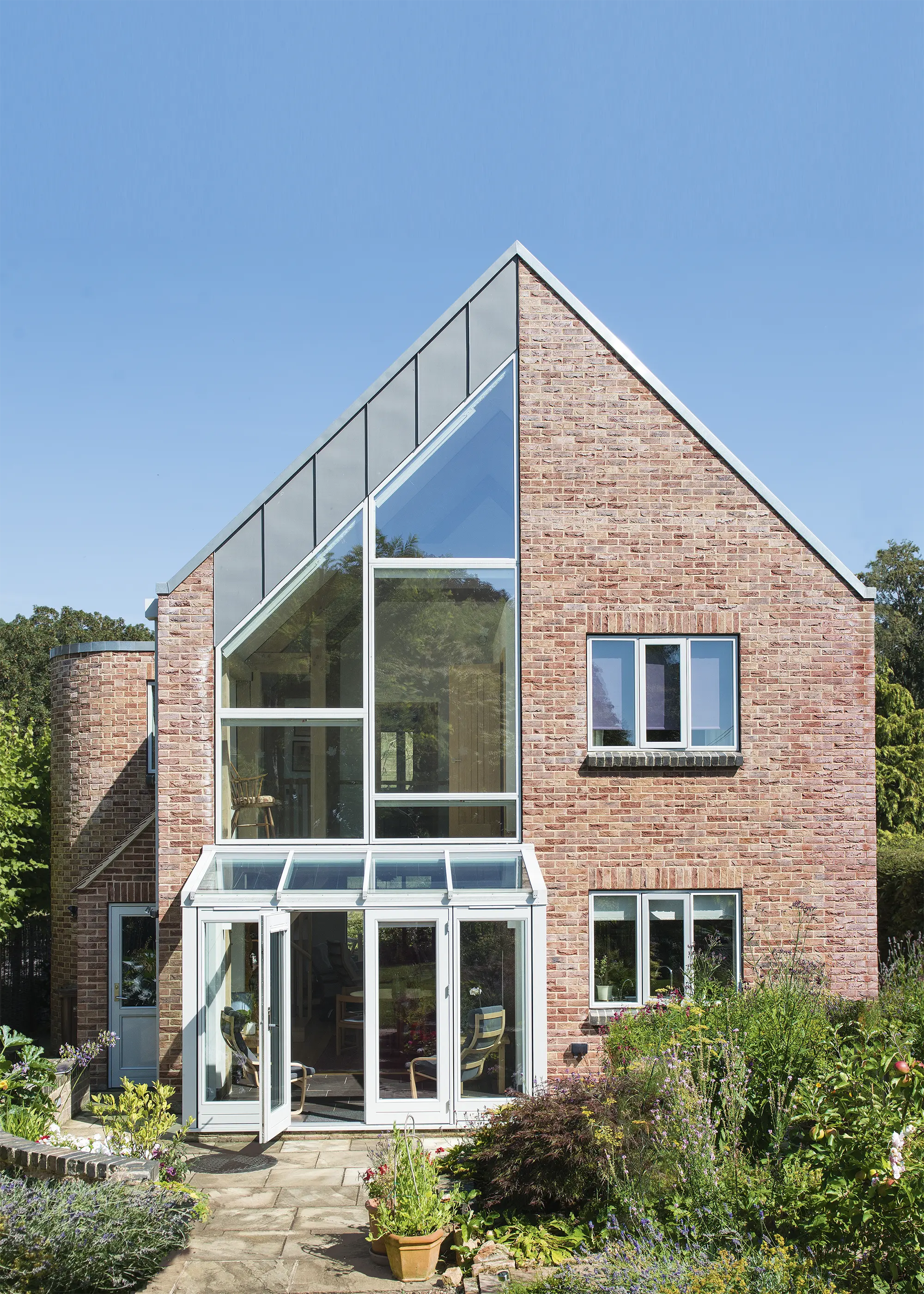 Contemporary Oak Frame Home in Worcestershire with a Brick Exterior