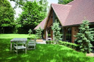 barn style oak house