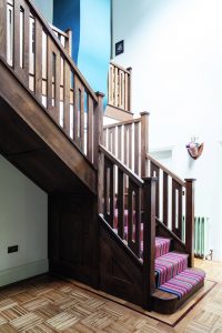 oak staircase