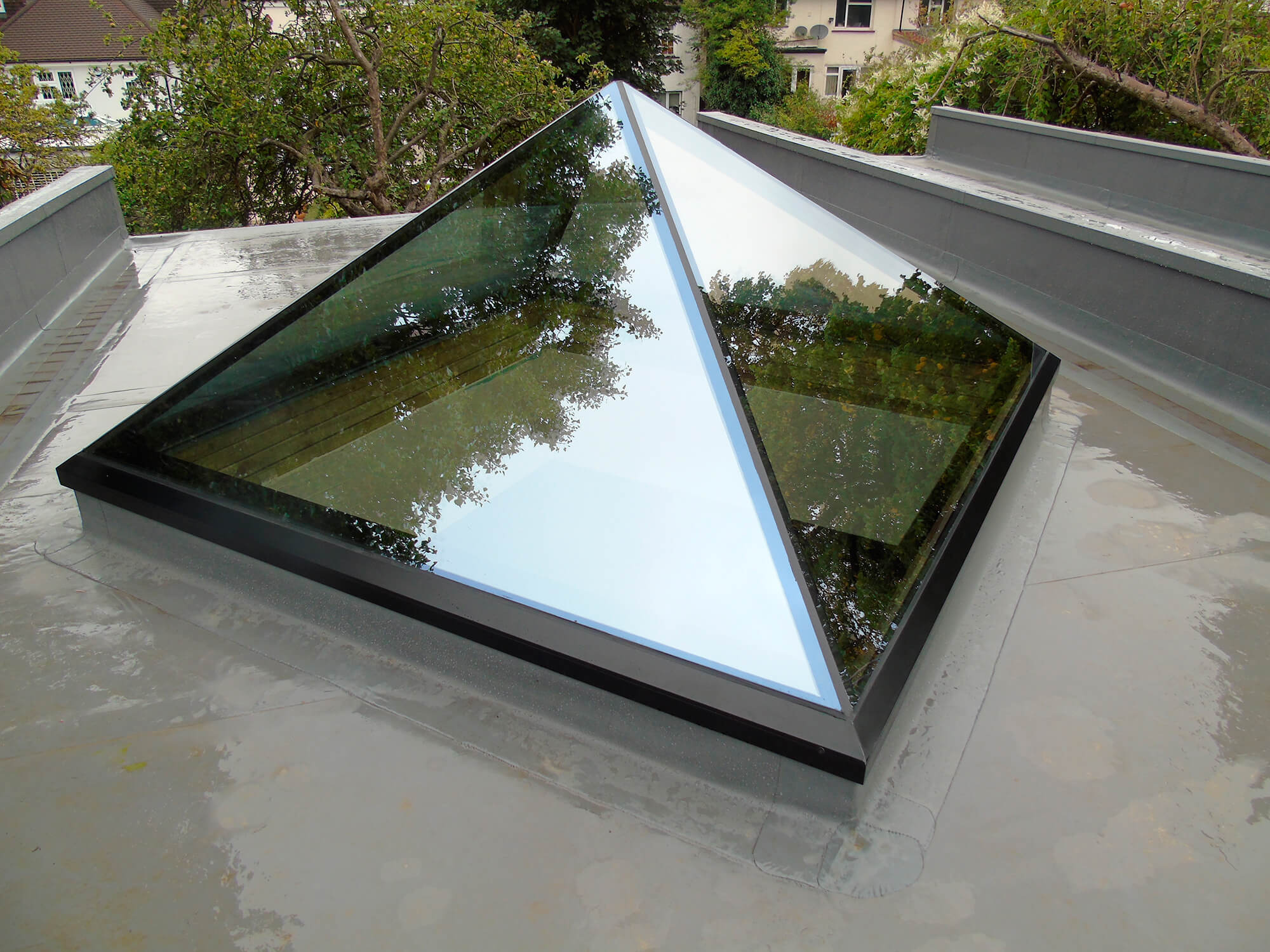 How to Get Glass Roofs Right Build It