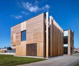 Contemporary wood-clad house