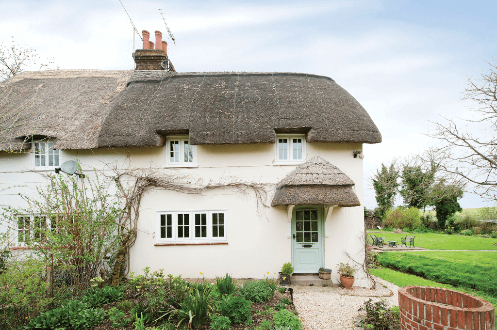 Period home with evolution windows