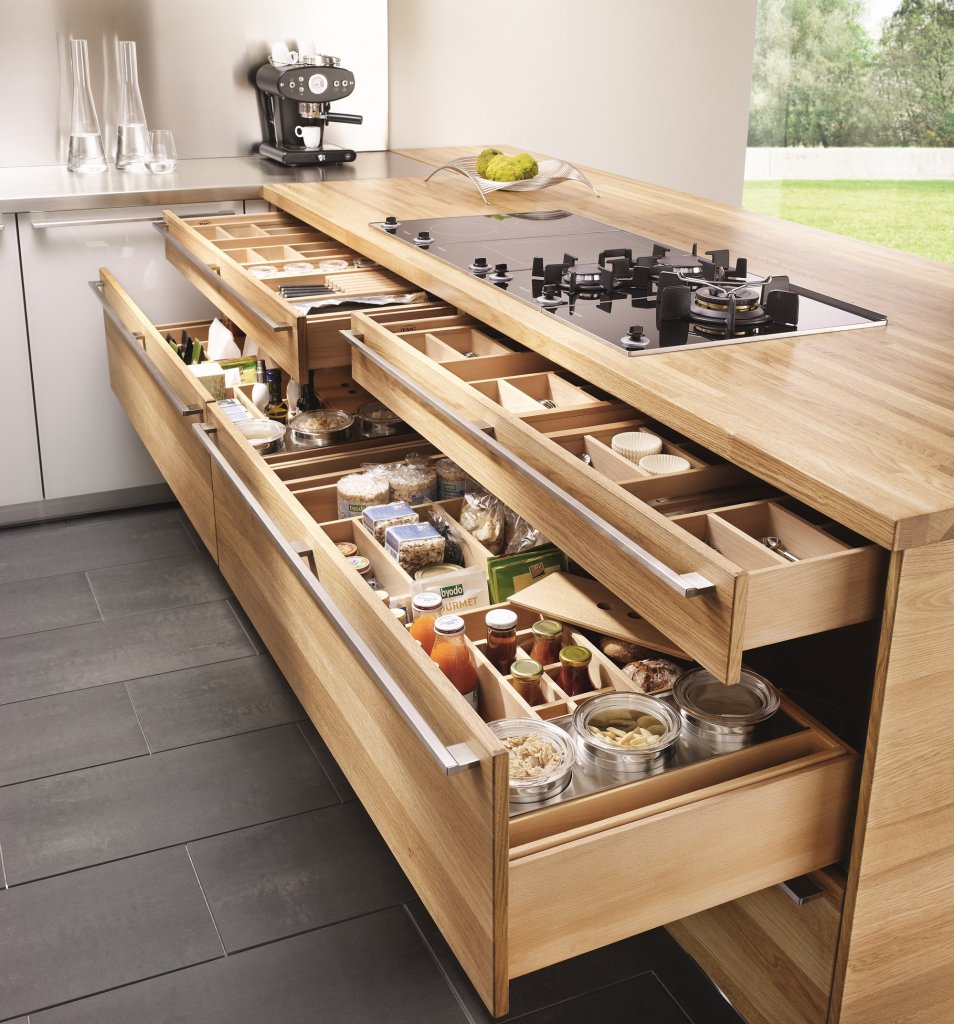 Kitchen drawer with extensive storage