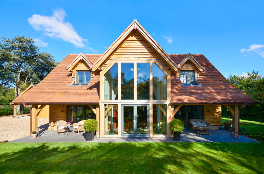 Oak frame home by Oakwrights