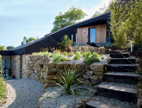 Luxury Cornish retreat by the sea