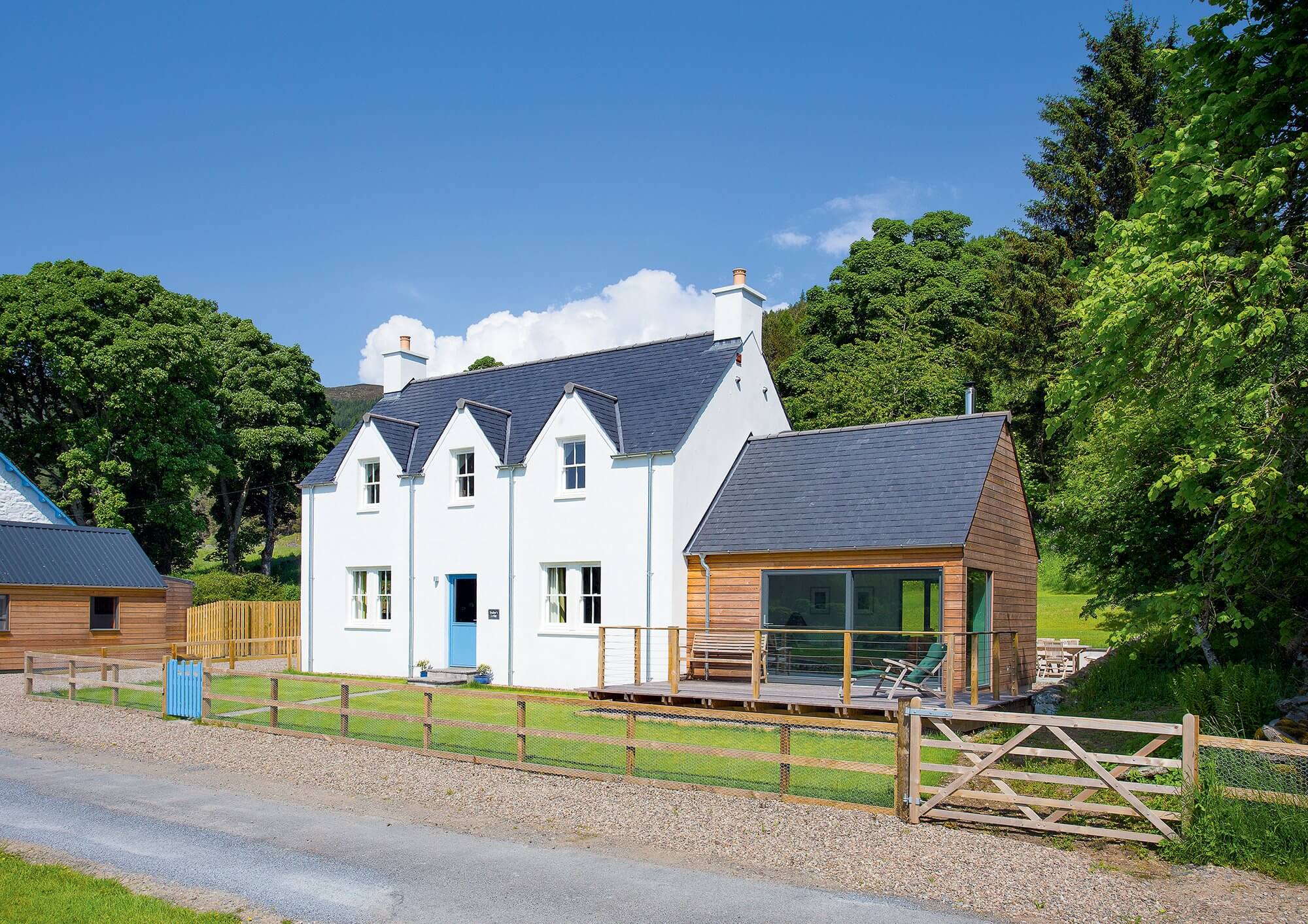 Traditional Scottish farmhouse built with SIPs