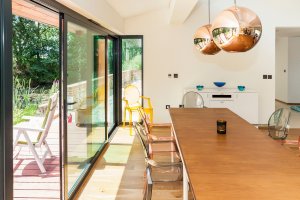 Energy-efficient contemporary home