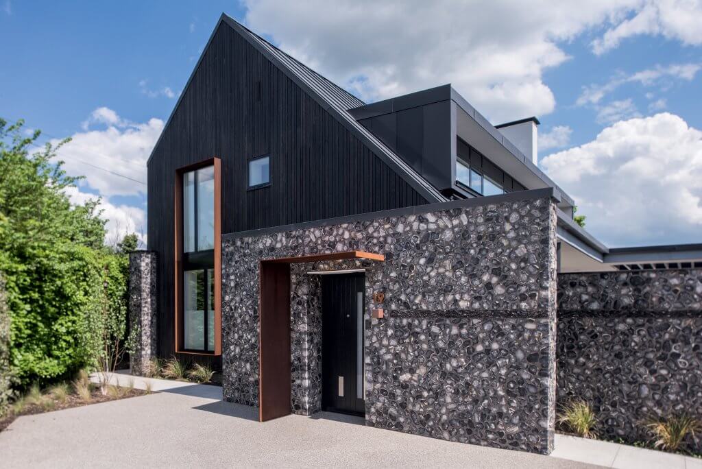 Vernacular knapped flint home