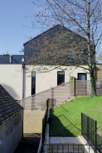 Energy-Efficient Luxury Home on a Sloping Plot