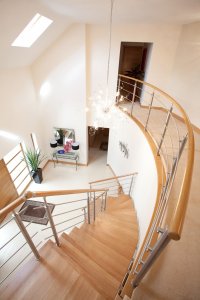 Timber staircase by Keating Joinery