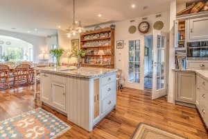 Traditional kitchen