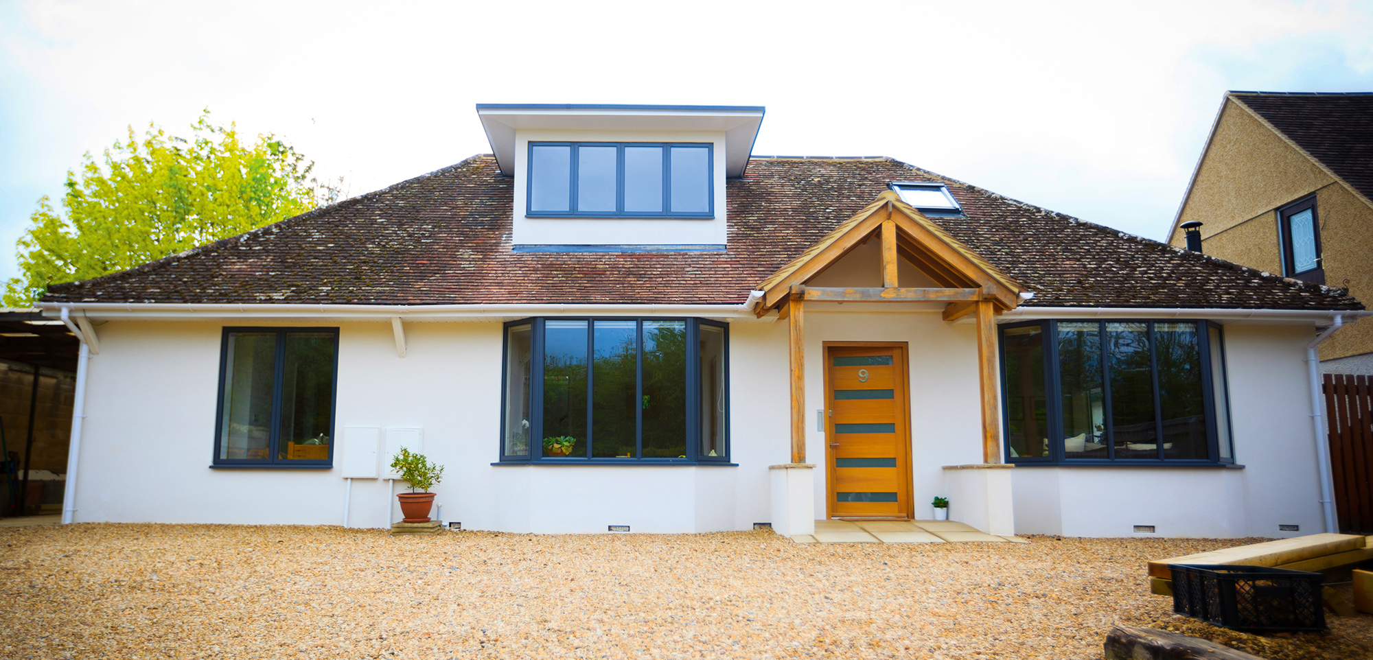 Lashford Lane bungalow renovation by LAPD Architects