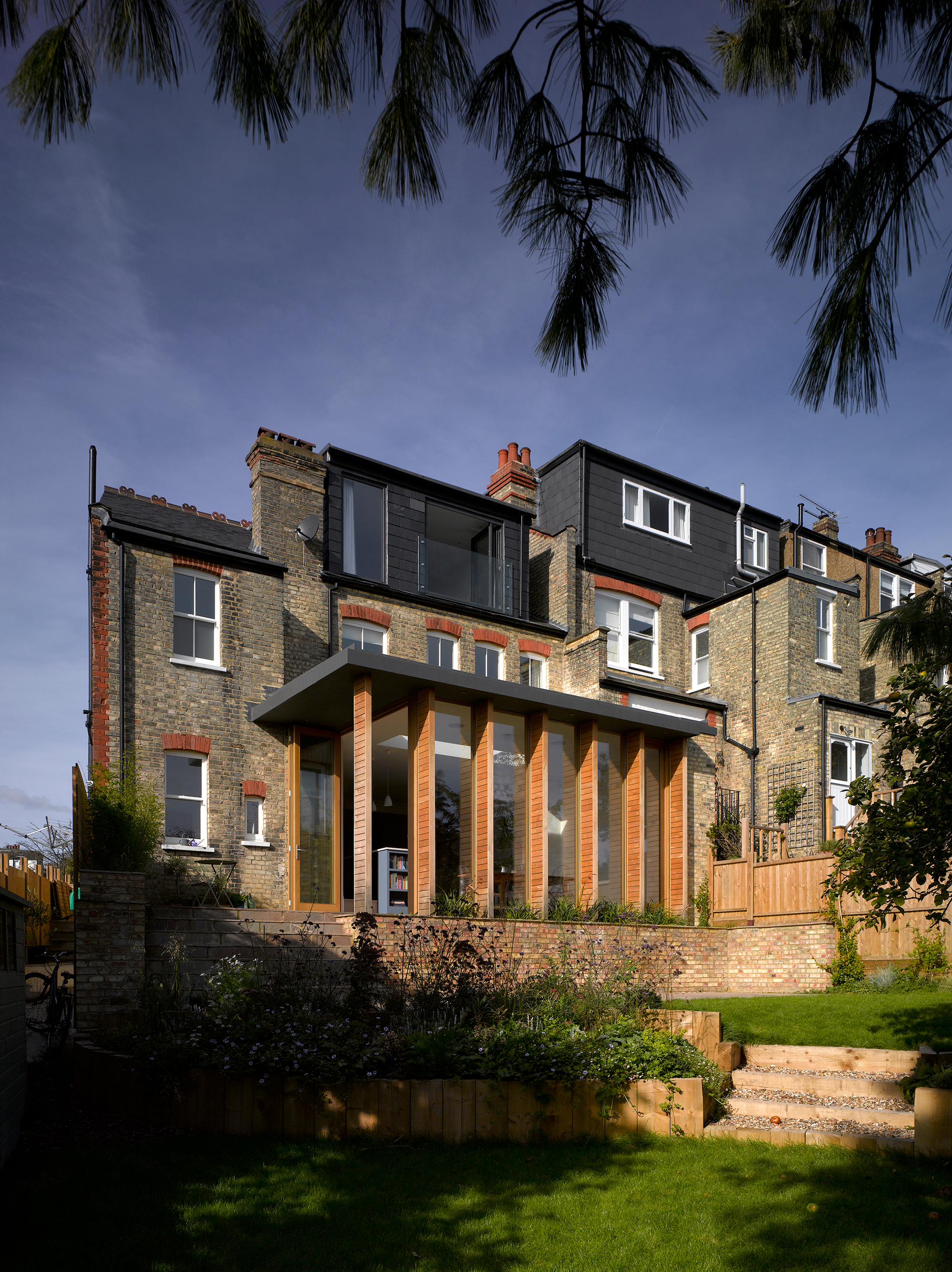 Oak and glass extension to London home