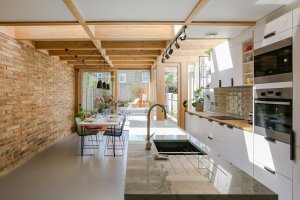 Kitchen features of Japanese inspired timber extension