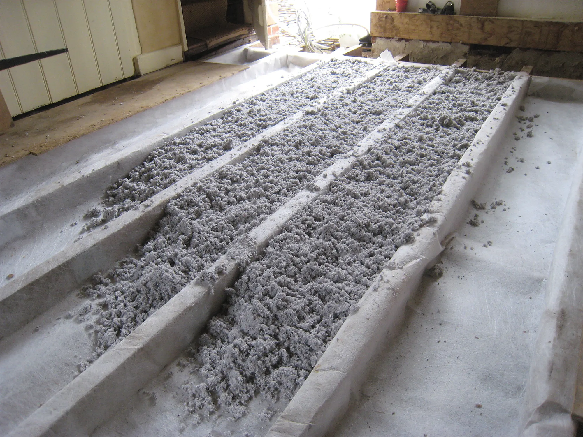 cellulose insulation for old floors
