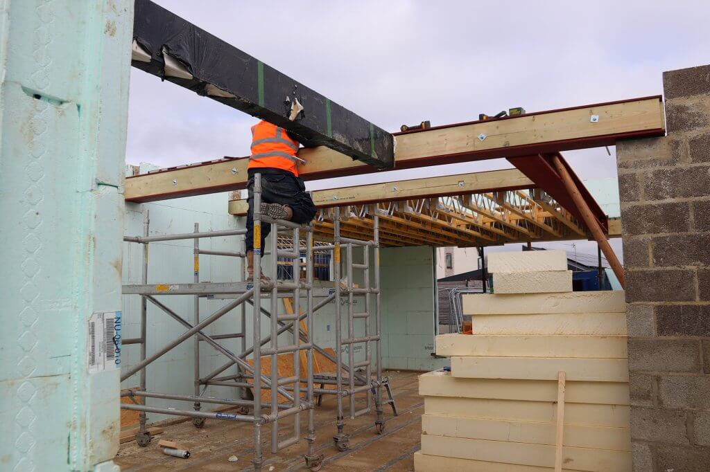 Installing the glulam