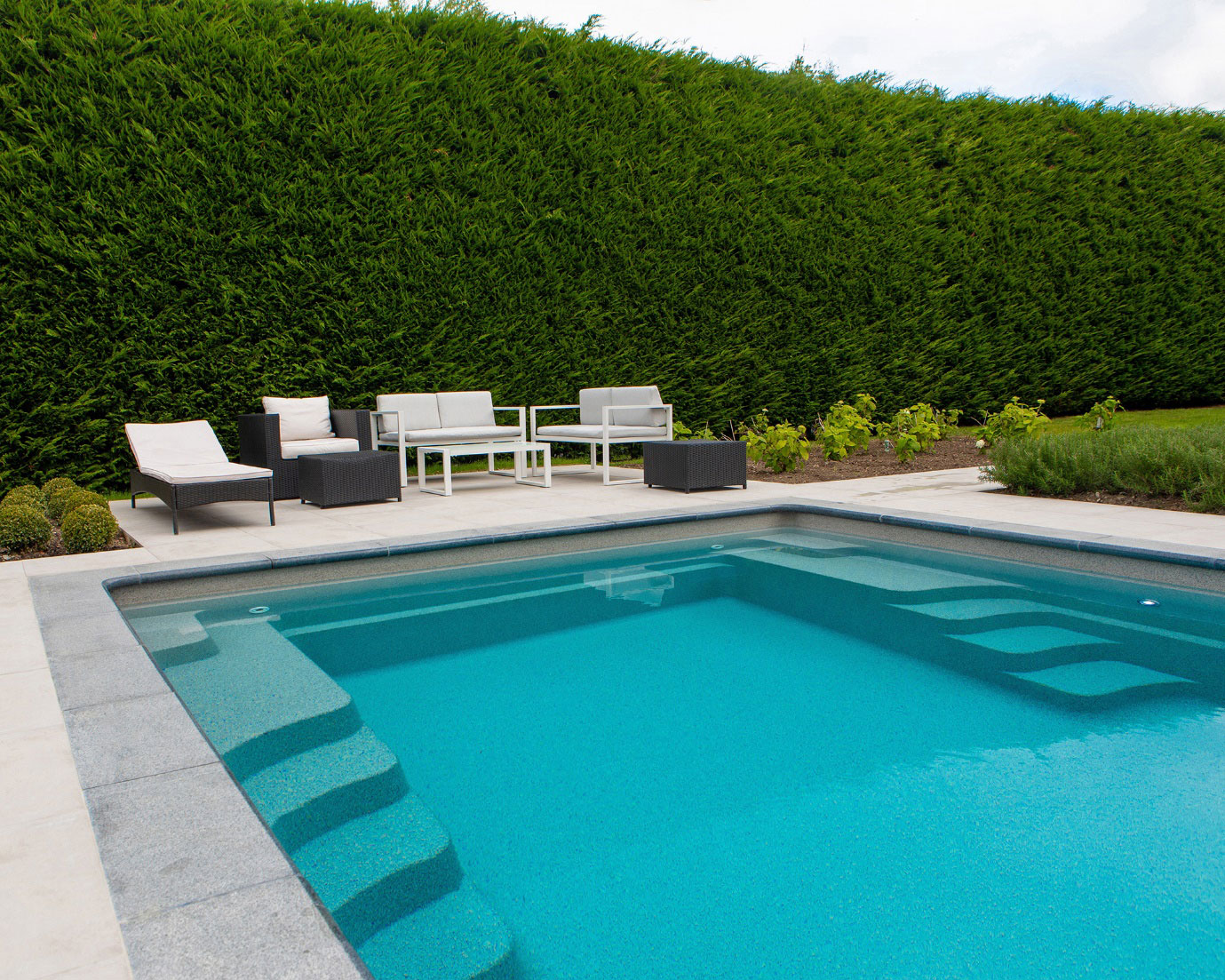 one piece inground pool