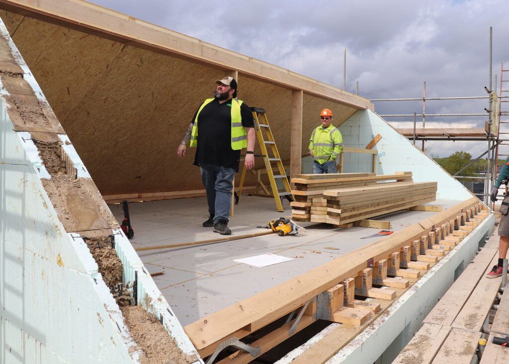 A SIPs roof being built