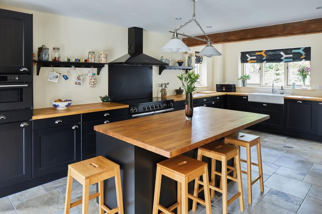 open-plan kitchen-diner