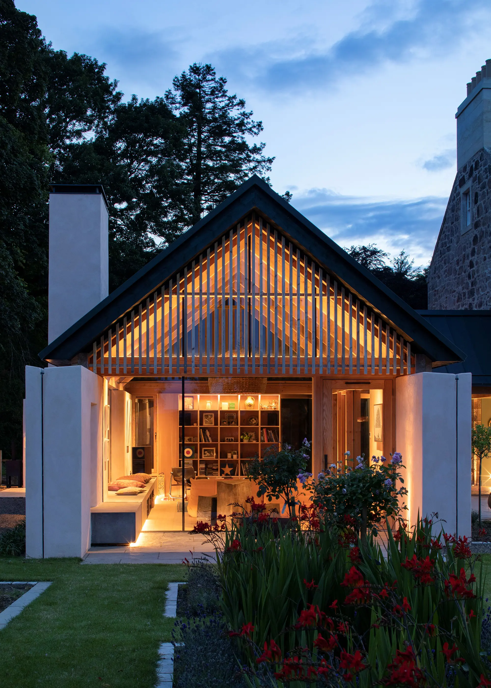 Storage Ideas & Solutions for Modern Homes – How to Maximise Space Inside Your House