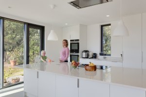 Modern open-plan kitchen