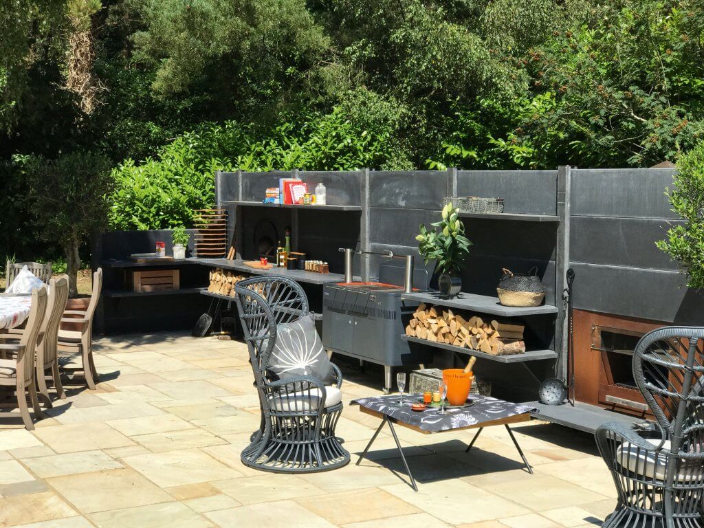 Woo modular concrete kitchen