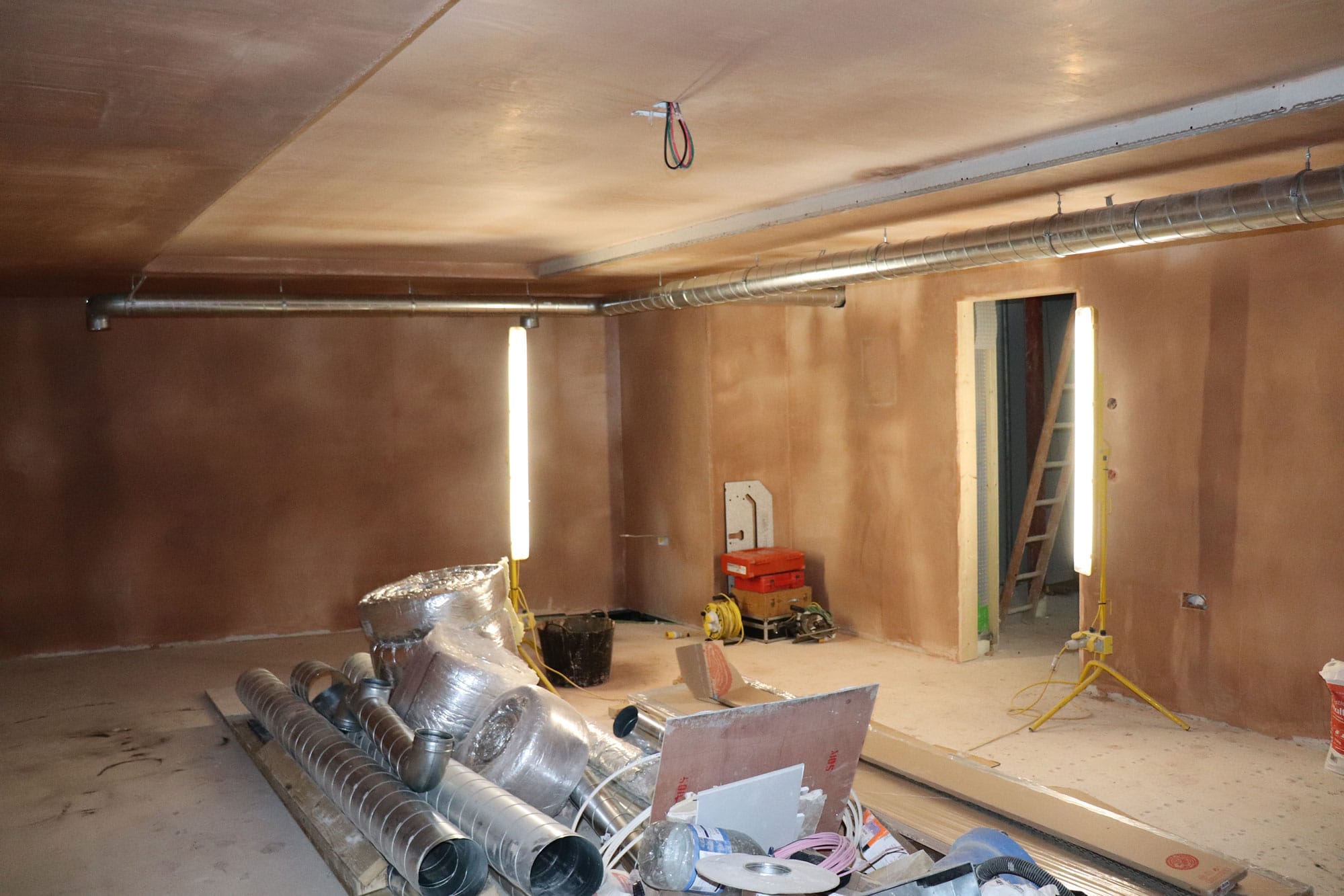 Fully skimmed basement 