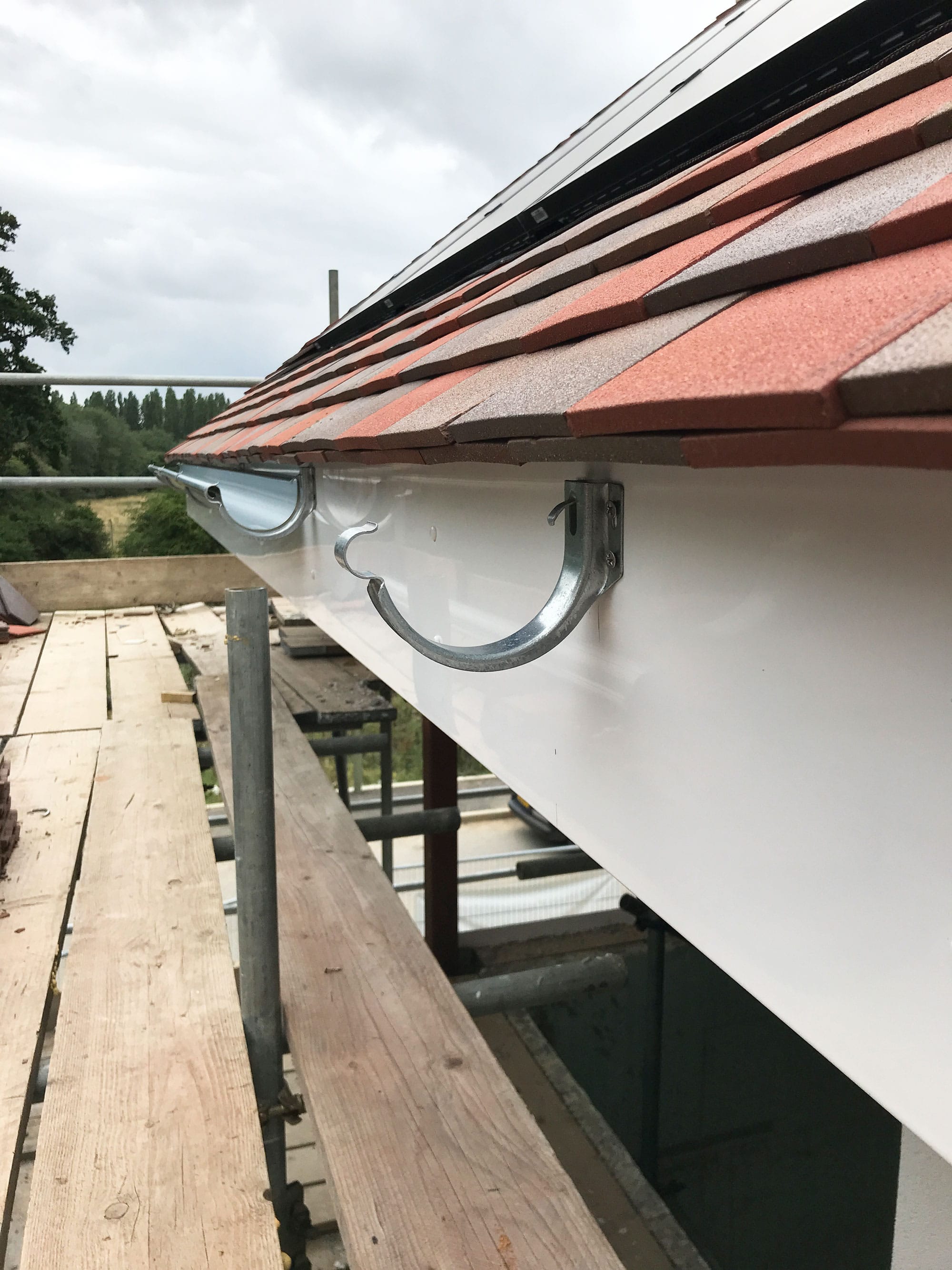 Infinity system guttering