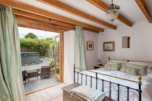 Bedroom with terrace