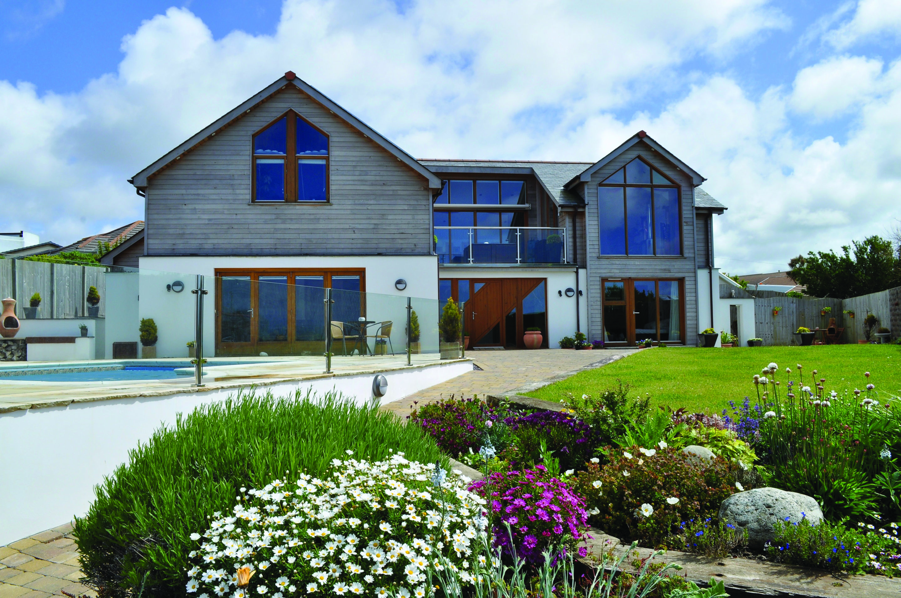 Grande maison avec jardin