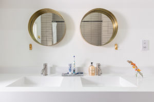 His and hers sink