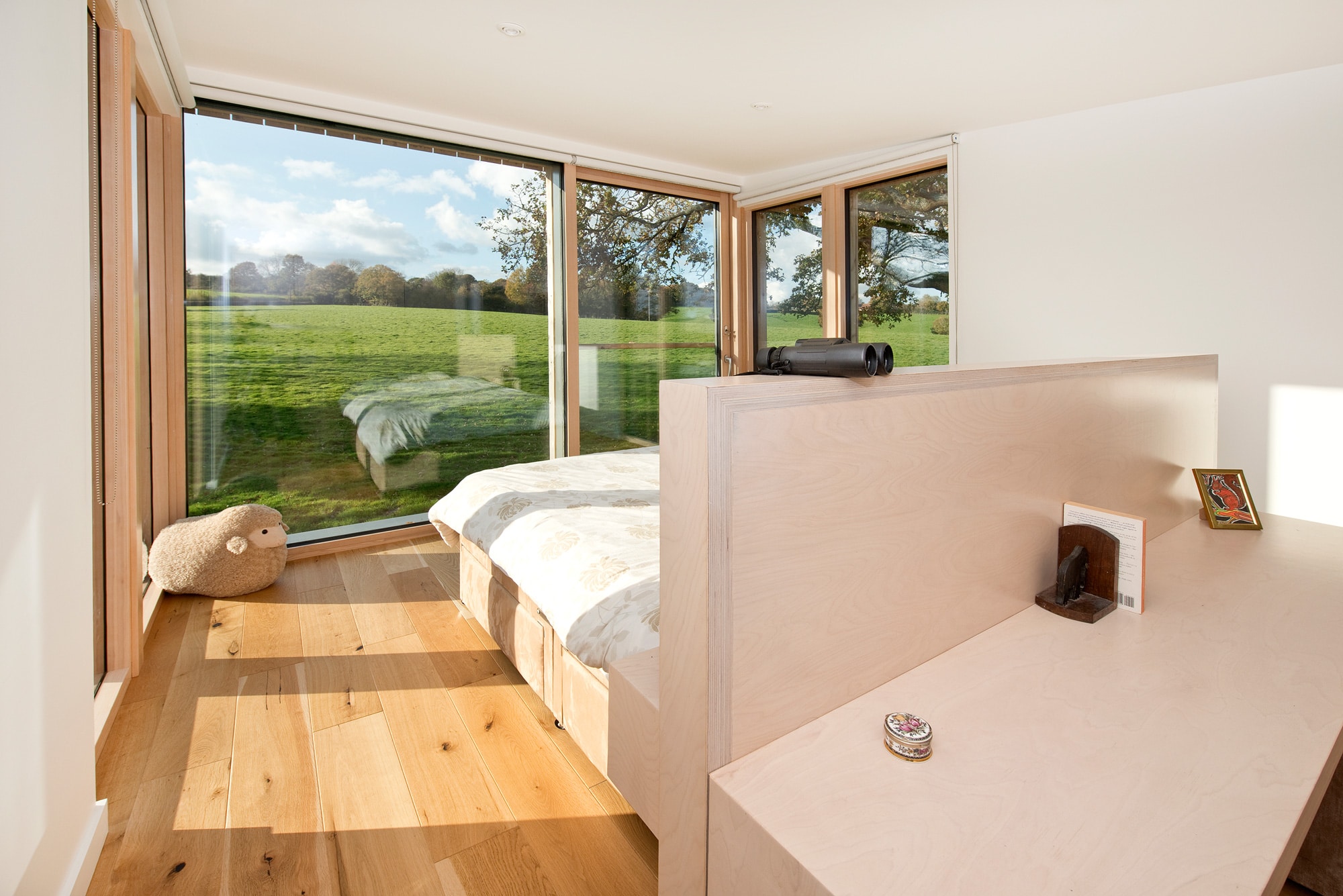 Bedroom with glazed wall
