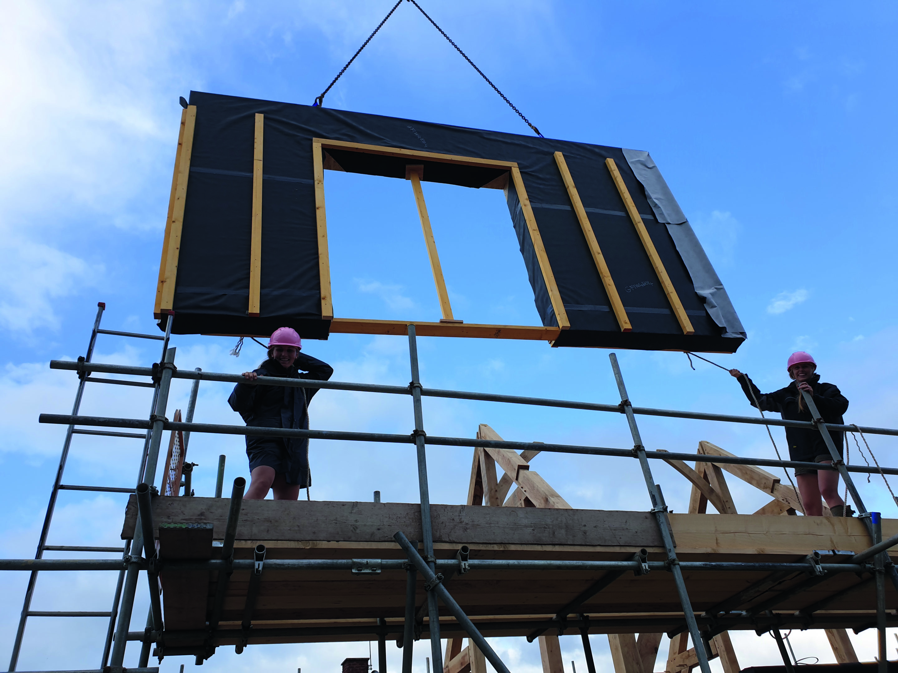 Oak frame house being constructed
