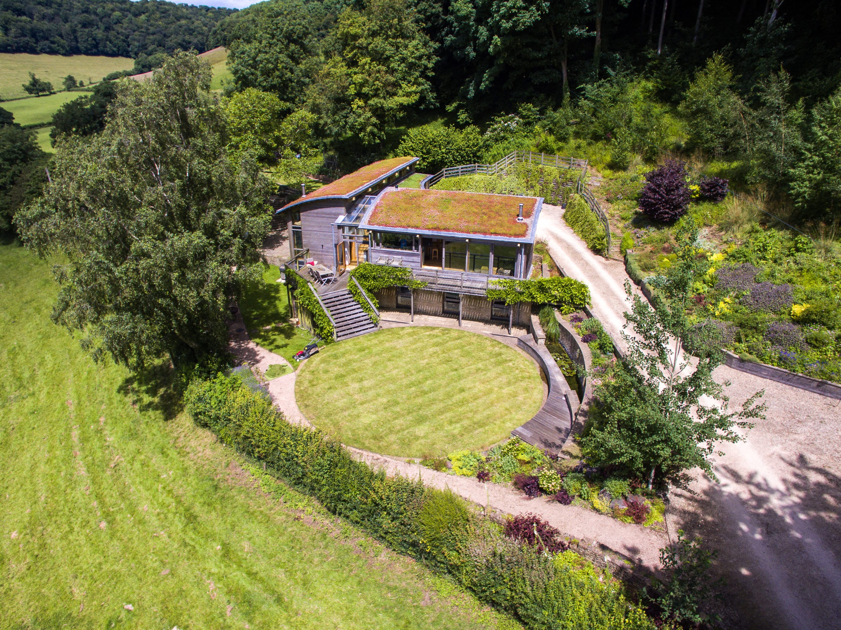 Birds-eye house 