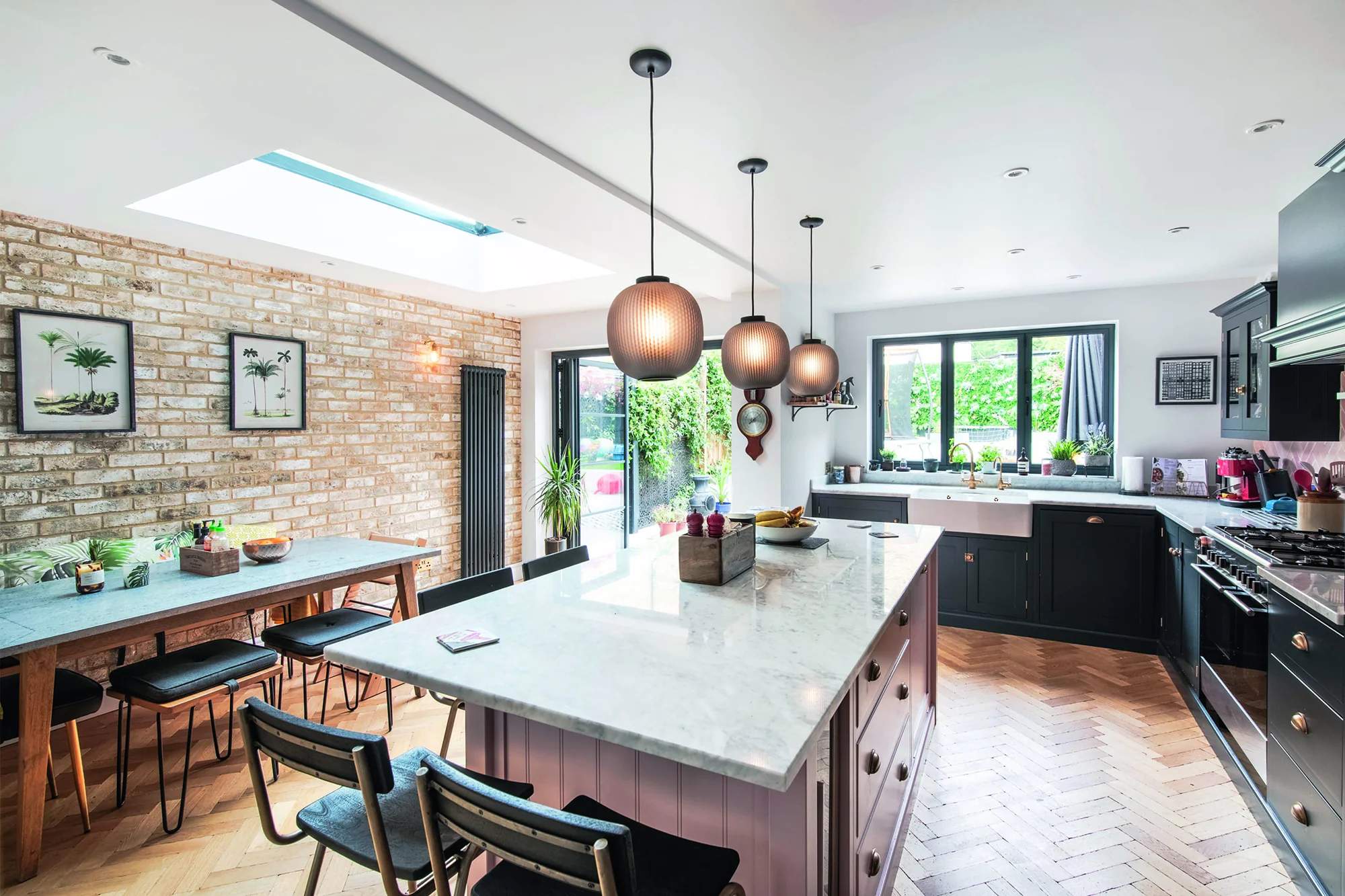 Beautiful modern kitchen extension