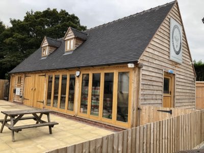 oak designs barn with bifold doors