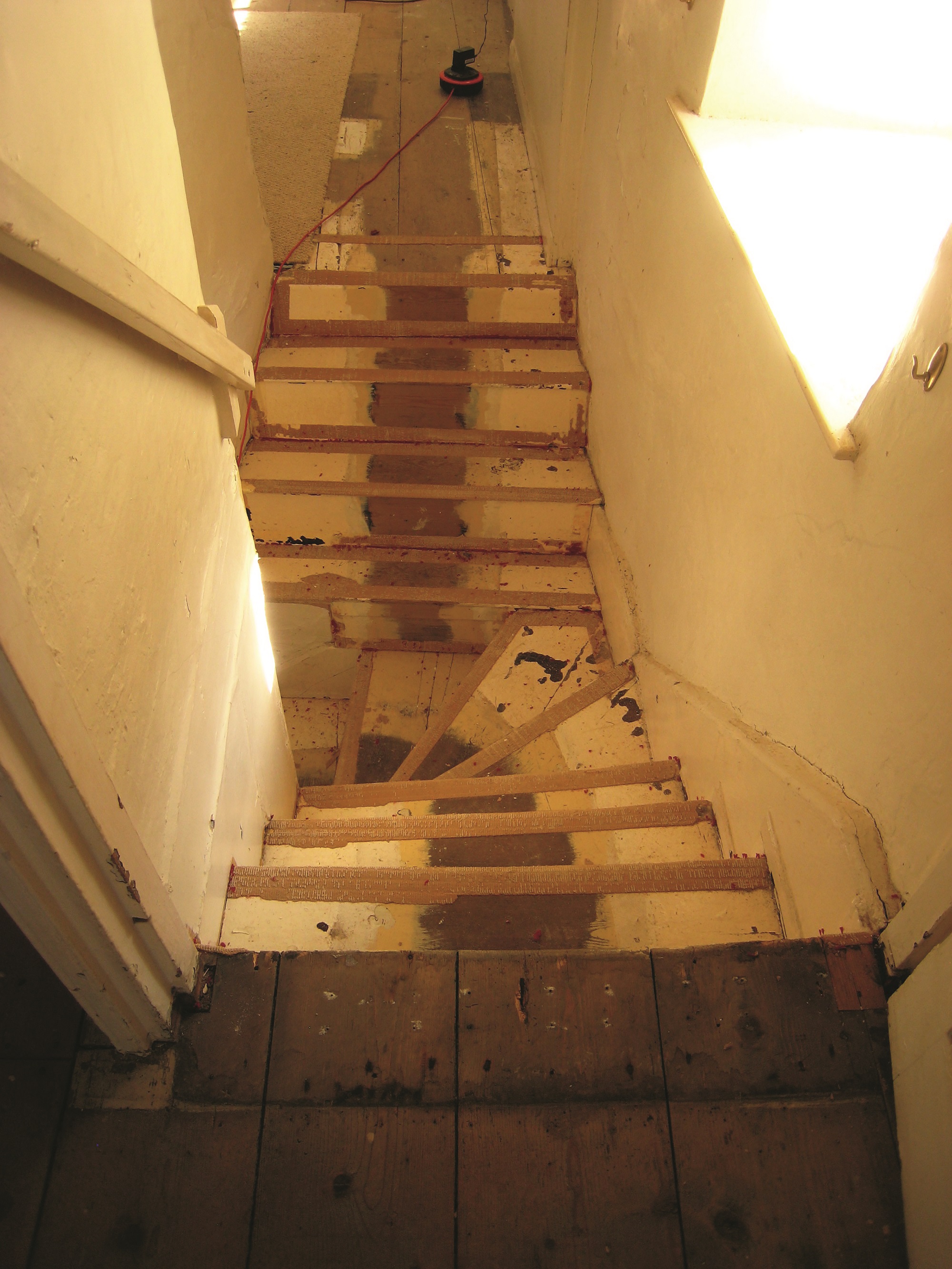 The treacherous old staircase between the bedrooms and bathroom