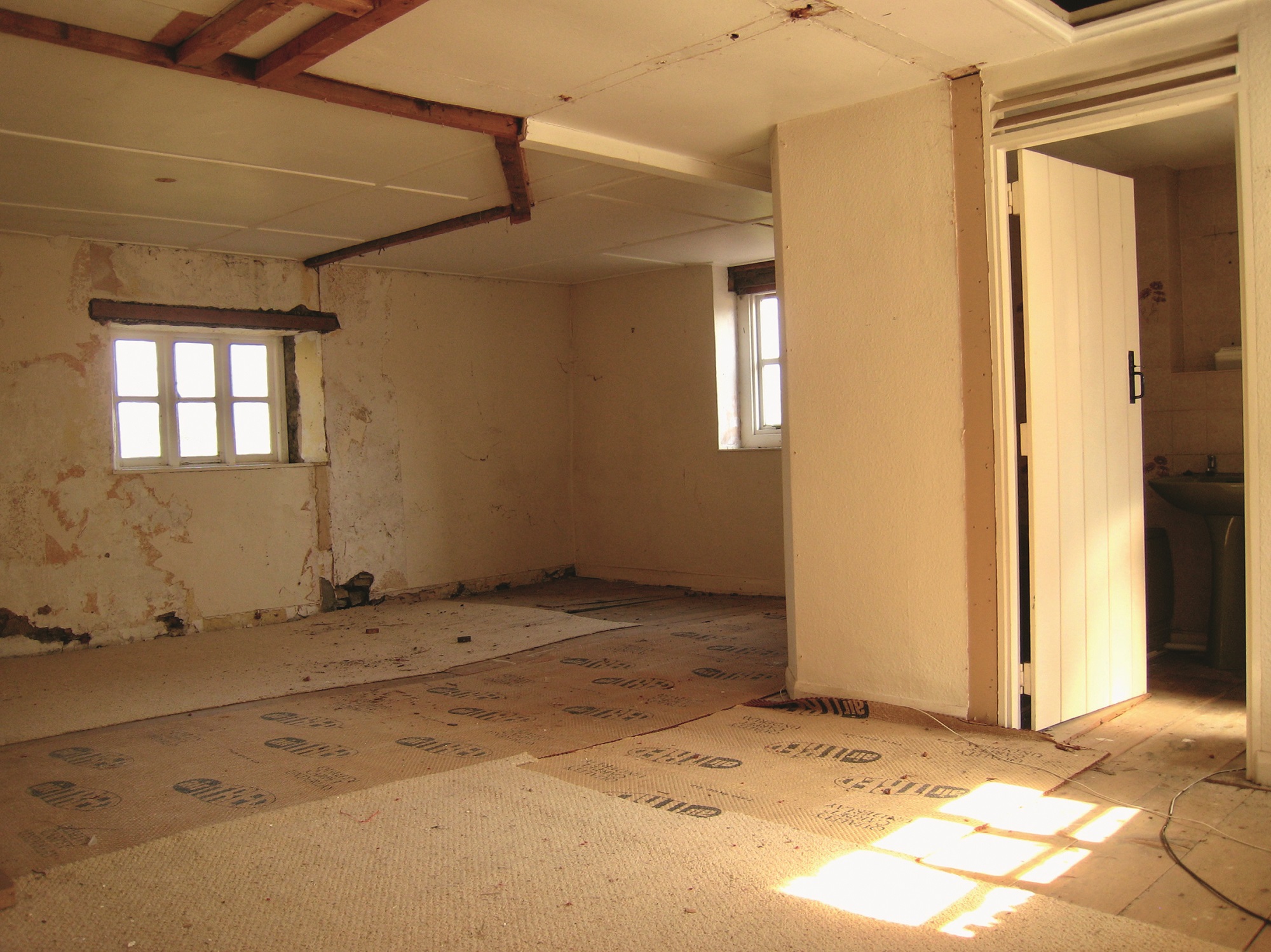 Period renovation bedroom before