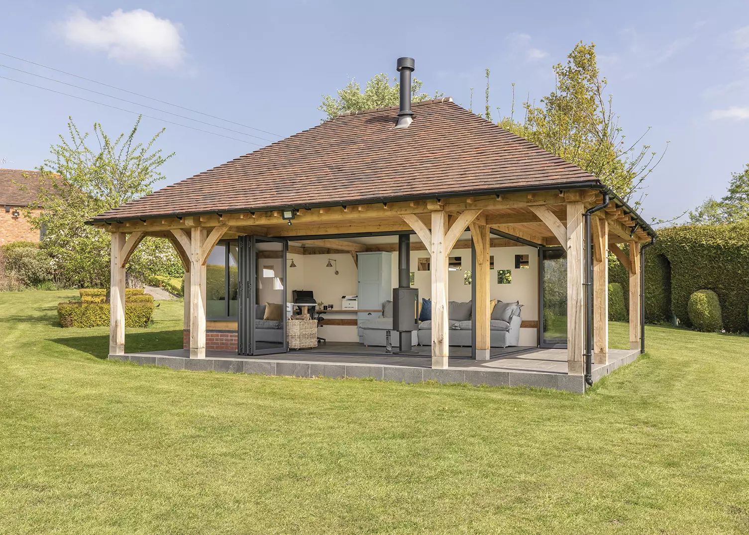 Multi-use oak frame garden room by Oakwrights 