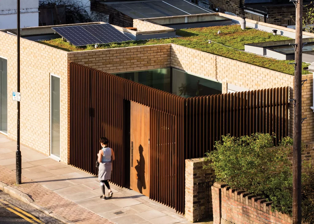 Compact home built in East London conservation area 