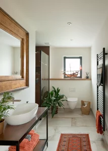 bathroom with corten tiles in the shower