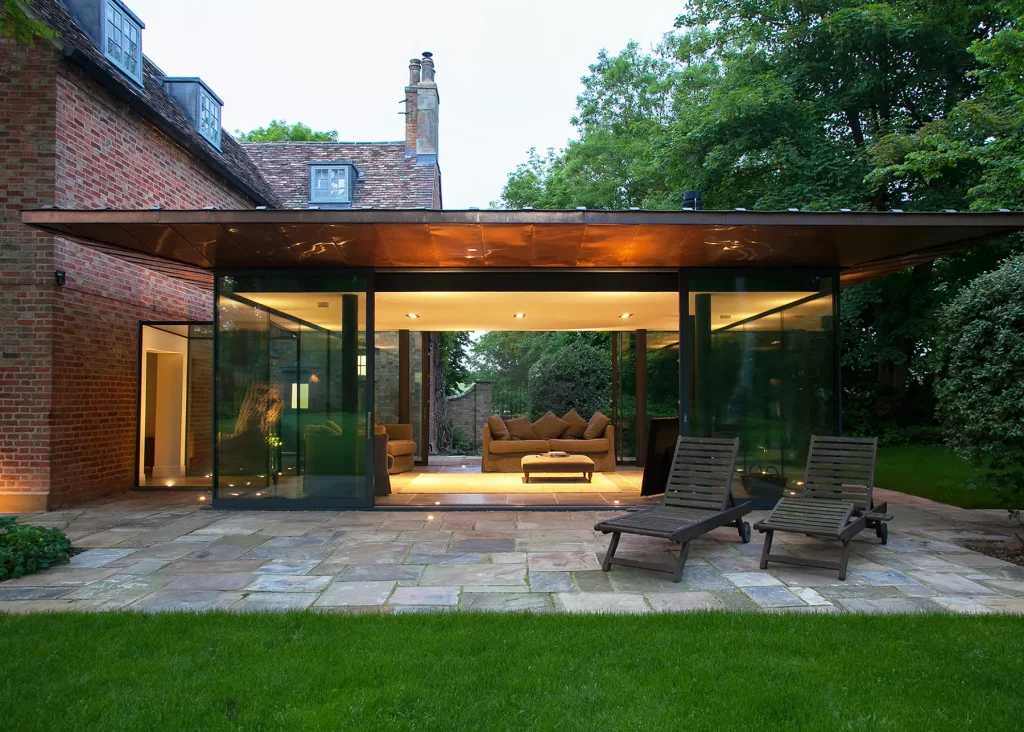 contemporary glass link extension to a listed home in Cambridgeshire